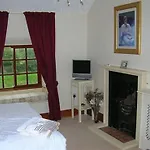 Chestnut 3*