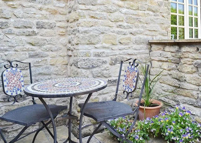 Chestnut 3* Ebberston