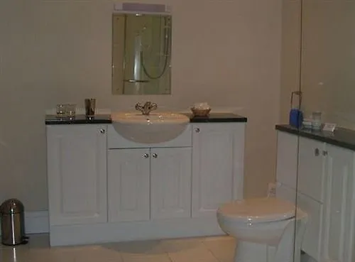 Chestnut 3* Ebberston