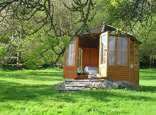 Chestnut 3* Ebberston